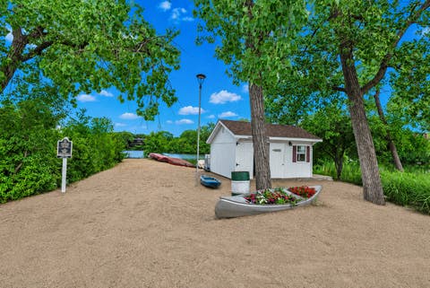 Tiny photo for 5803 Oakwood Drive #2D, Lisle, IL 60532 (MLS # 12737525)