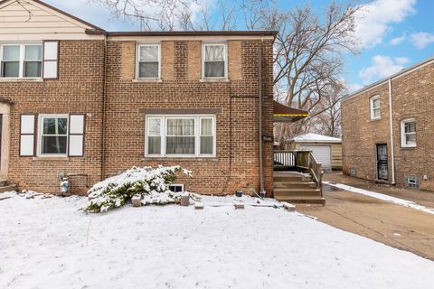 Photo of 9640 S Hoxie Avenue, Chicago, IL 60617 (MLS # 12680779)