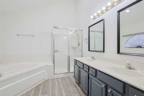 Tiny photo for 1432 Steeplechase Road, Bartlett, IL 60103 (MLS # 12591189)