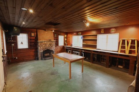Tiny photo for 19 W Hattendorf Avenue, Roselle, IL 60172 (MLS # 12610106)