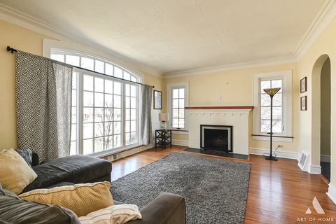 Tiny photo for 19 W Hattendorf Avenue, Roselle, IL 60172 (MLS # 12610106)