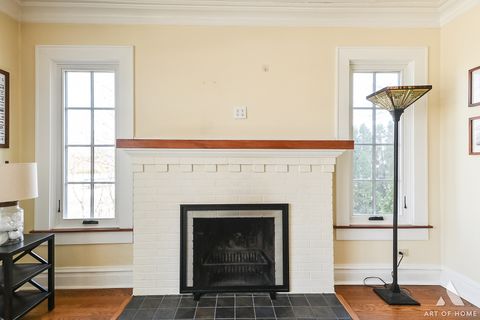 Tiny photo for 19 W Hattendorf Avenue, Roselle, IL 60172 (MLS # 12610106)