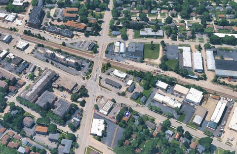 Tiny photo for 19 W Hattendorf Avenue, Roselle, IL 60172 (MLS # 12610106)