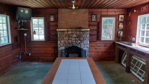 Tiny photo for 19 W Hattendorf Avenue, Roselle, IL 60172 (MLS # 12610106)