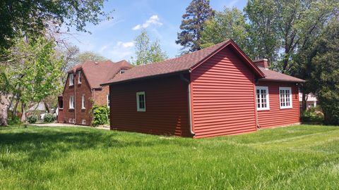 Tiny photo for 19 W Hattendorf Avenue, Roselle, IL 60172 (MLS # 12610106)