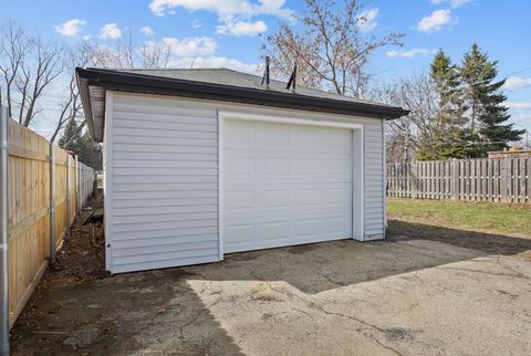 Tiny photo for 2114 Eshcol Avenue, Zion, IL 60099 (MLS # 12595646)