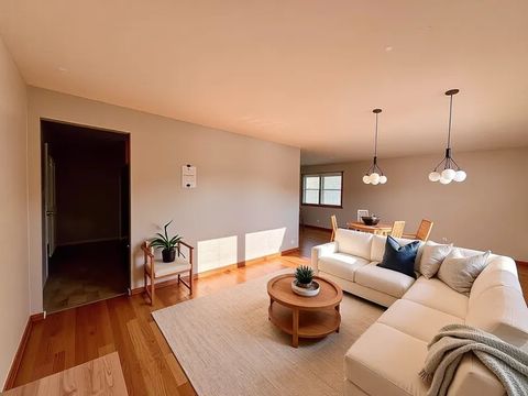 Tiny photo for 15542 S Park Avenue, South Holland, IL 60473 (MLS # 12503593)