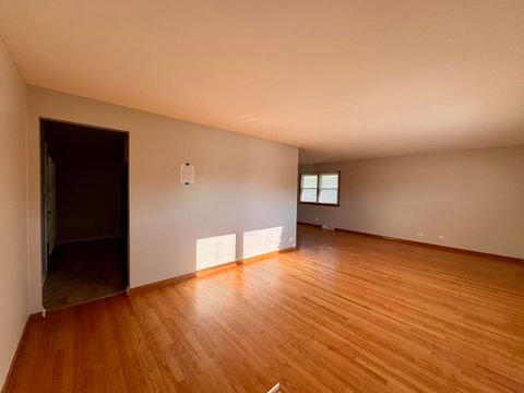 Tiny photo for 15542 S Park Avenue, South Holland, IL 60473 (MLS # 12503593)