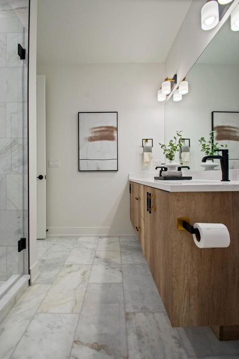 Tiny photo for 1304 W Winona Street #2, Chicago, IL 60640 (MLS # 12601776)