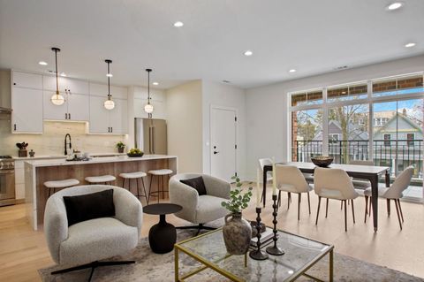 Tiny photo for 1304 W Winona Street #2, Chicago, IL 60640 (MLS # 12601776)