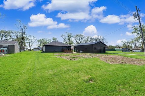 Tiny photo for 110 N Elm Street, Loda, IL 60948 (MLS # 12621492)