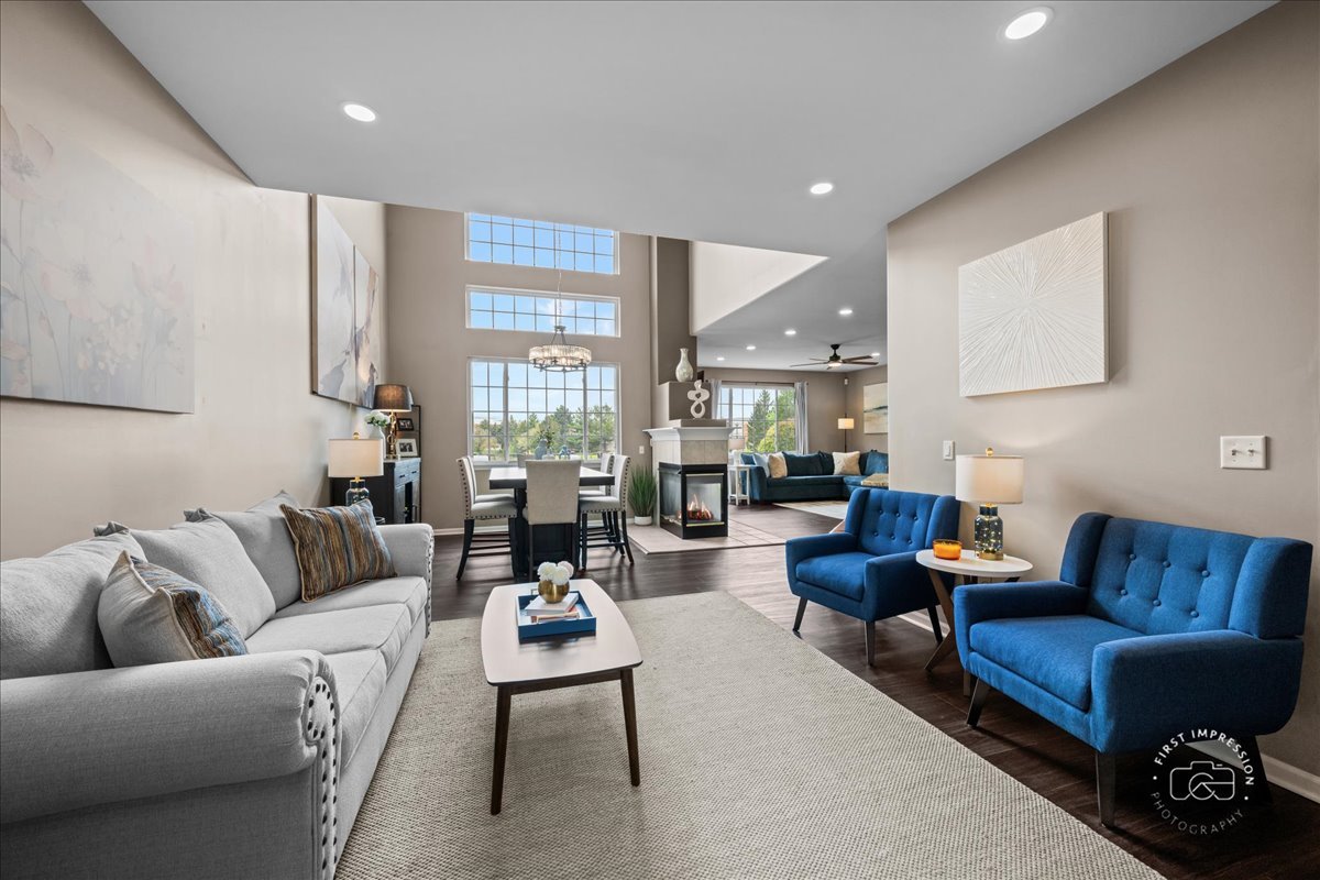 2530 Lorraine Circle