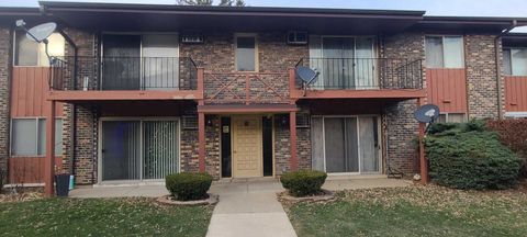 A home in West Chicago