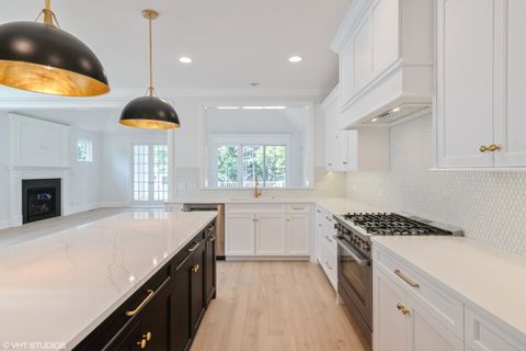 Tiny photo for Willowbrook, IL 60527 (MLS # 12143312)