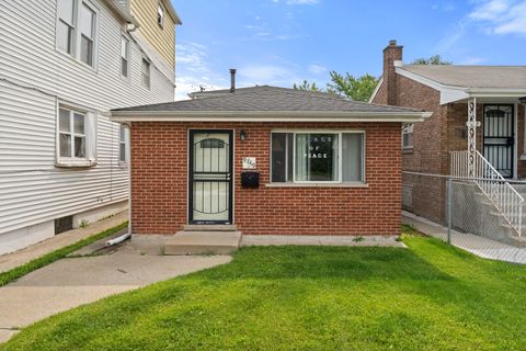 Photo of 9149 S Dante Avenue, Chicago, IL 60619 (MLS # 12558582)