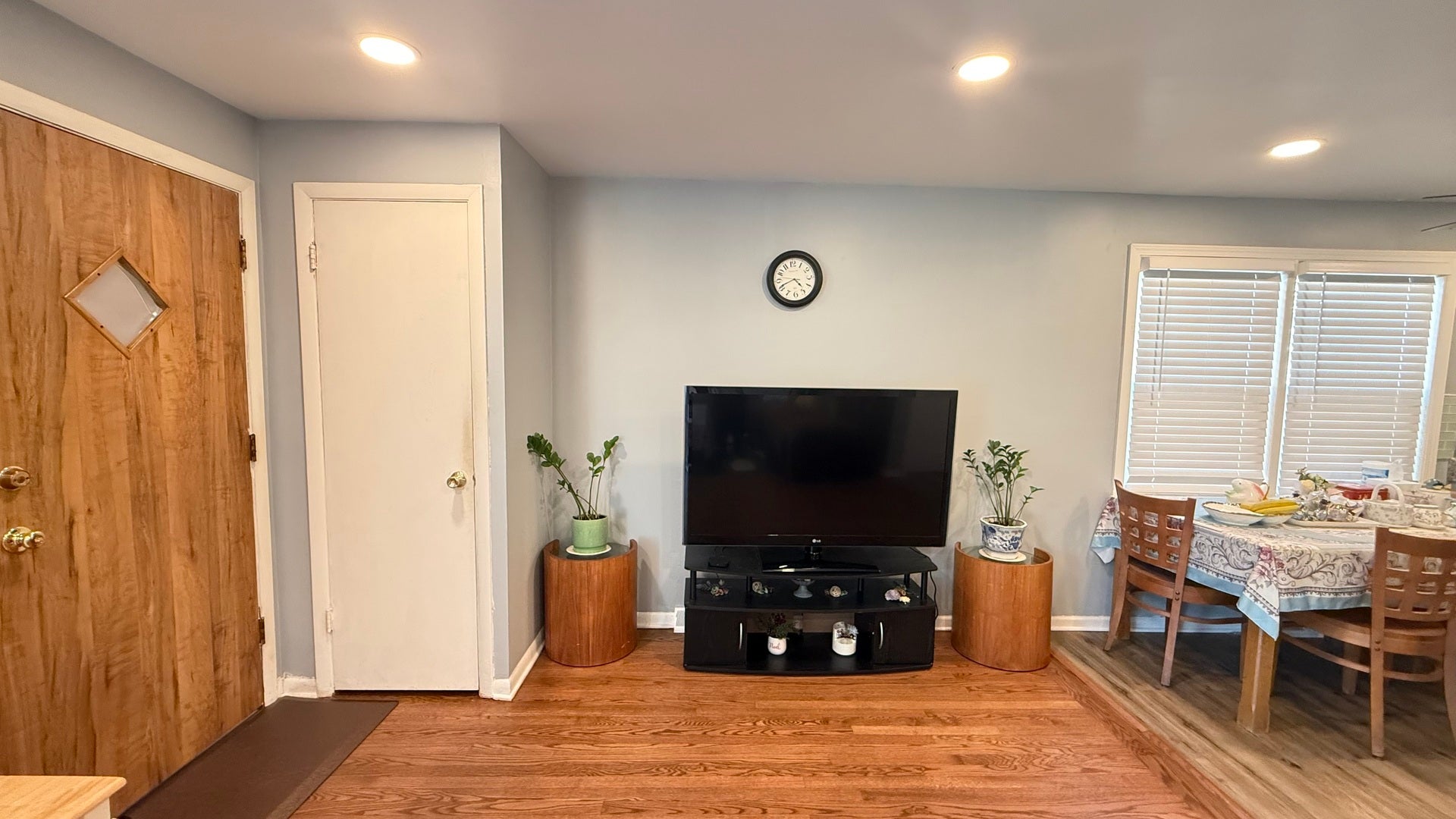 3717 W 51st Street