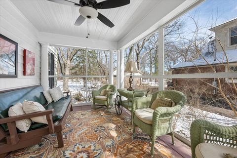 Tiny photo for 1119 Ridgewood Drive, Highland Park, IL 60035 (MLS # 12593794)