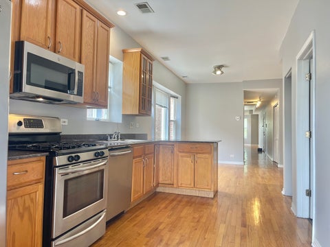Tiny photo for 4451 S Indiana Avenue #2S, Chicago, IL 60653 (MLS # 12659425)