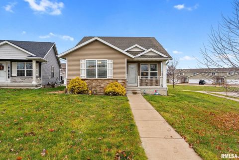 Photo of 1572 Olde Brandy Lane, Davenport, IA 52807 (MLS # QC4269519)