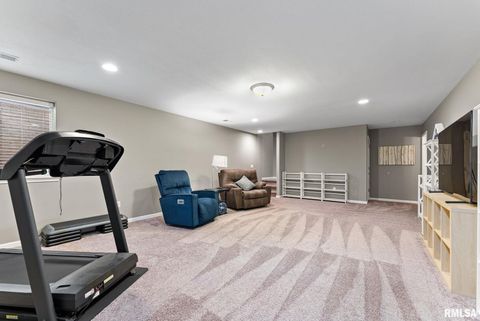 Tiny photo for 1572 Olde Brandy Lane, Davenport, IA 52807 (MLS # QC4269519)