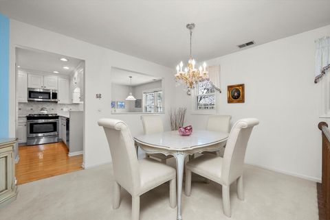 Tiny photo for 1943 N Charter Point Drive #D, Arlington Heights, IL 60004 (MLS # 12524267)