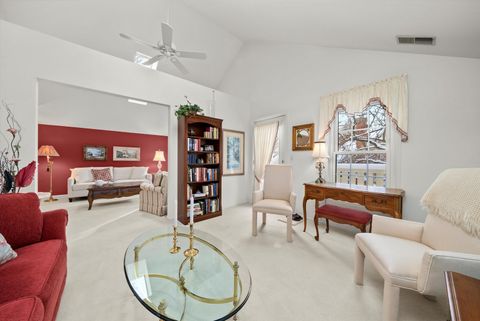 Tiny photo for 1943 N Charter Point Drive #D, Arlington Heights, IL 60004 (MLS # 12524267)