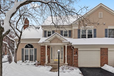 Photo of 1943 N Charter Point Drive #D, Arlington Heights, IL 60004 (MLS # 12524267)