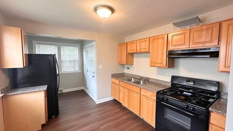 Tiny photo for 2612 W 89TH Place, Evergreen Park, IL 60805 (MLS # 12479356)