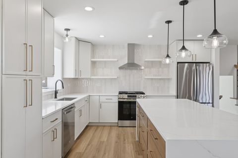 Tiny photo for 8135 W Rascher Avenue, Chicago, IL 60656 (MLS # 12606192)