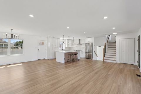 Tiny photo for 8135 W Rascher Avenue, Chicago, IL 60656 (MLS # 12606192)