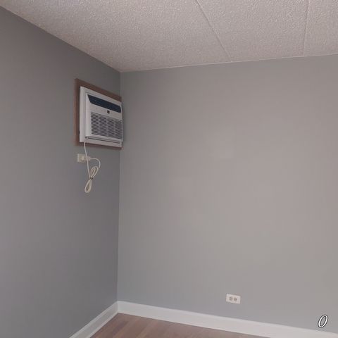 Tiny photo for 708 N Briar Hill Lane #2, Addison, IL 60101 (MLS # 12610970)