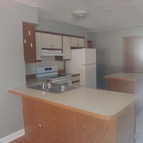 Tiny photo for 708 N Briar Hill Lane #2, Addison, IL 60101 (MLS # 12610970)