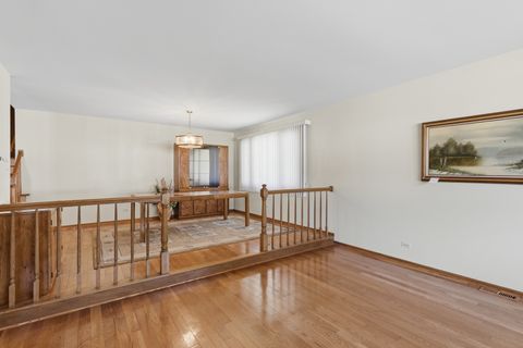 Tiny photo for 9242 N Washington Street, Niles, IL 60714 (MLS # 12663248)