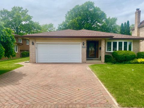 Tiny photo for 9242 N Washington Street, Niles, IL 60714 (MLS # 12663248)
