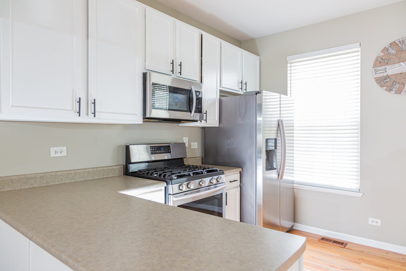 734 THORNBURY Road