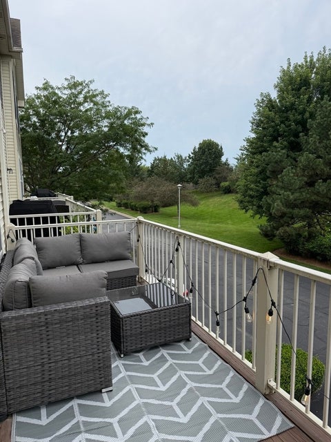 Tiny photo for 734 THORNBURY Road, Bartlett, IL 60103 (MLS # 12724350)