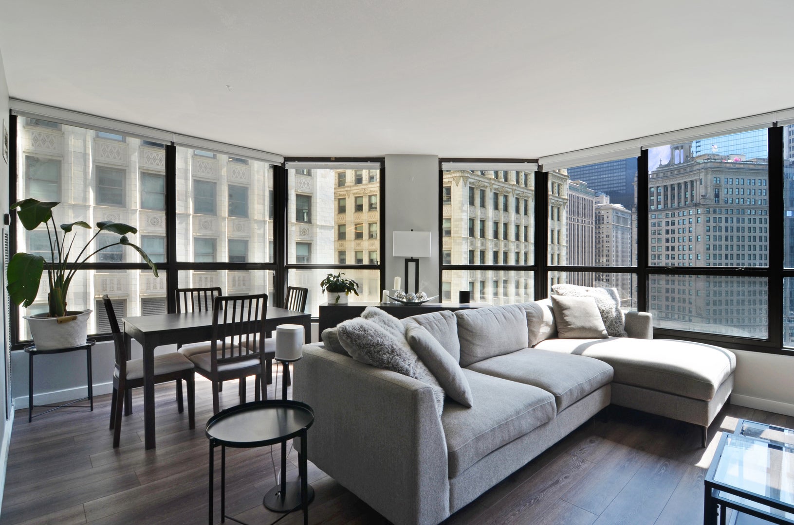 405 N WABASH Avenue 1111