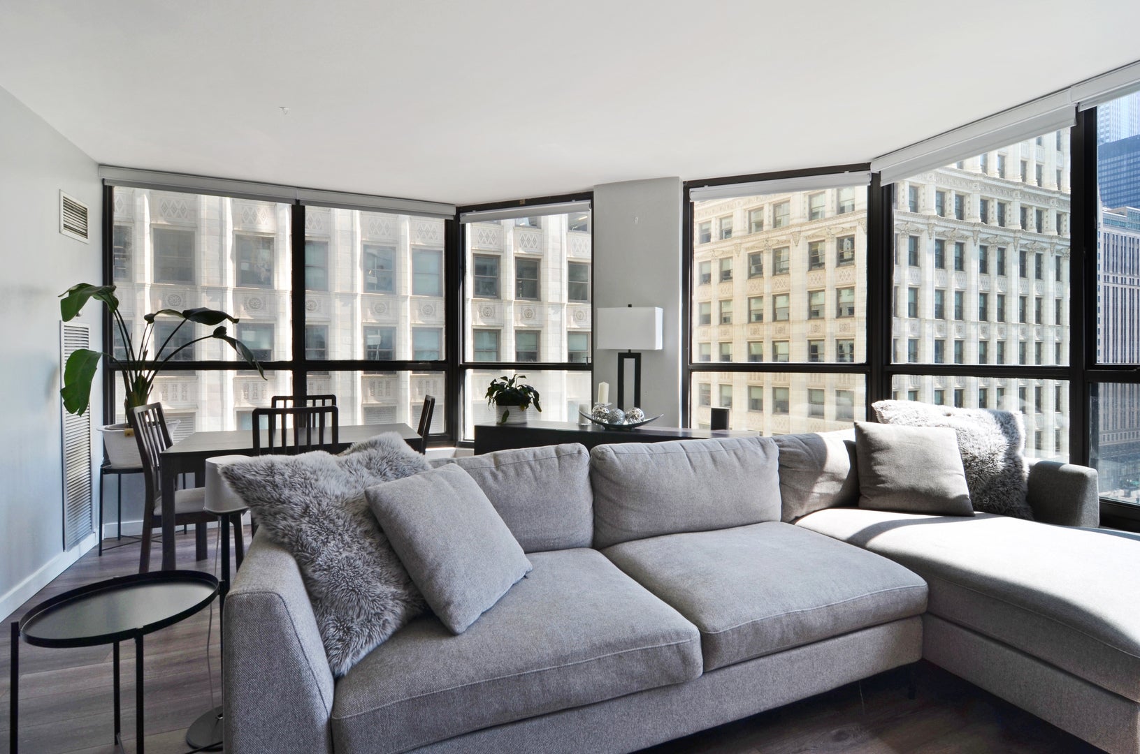 405 N WABASH Avenue 1111