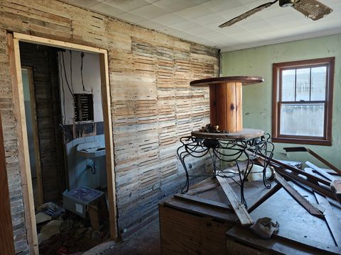 Tiny photo for 706 E 8th Street, Metropolis, IL 62960 (MLS # 12548568)