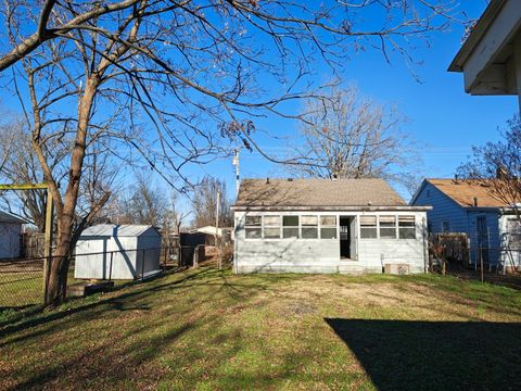 Tiny photo for 706 E 8th Street, Metropolis, IL 62960 (MLS # 12548568)
