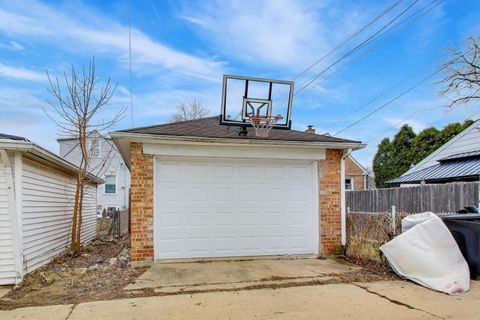 Tiny photo for 6674 W Hayes Avenue, Chicago, IL 60631 (MLS # 12594508)