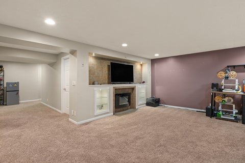 Tiny photo for 4008 RALEIGH Avenue, Bettendorf, IA 52722 (MLS # 12781304)