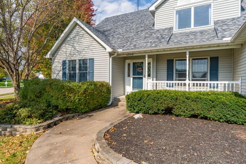 Tiny photo for 4008 RALEIGH Avenue, Bettendorf, IA 52722 (MLS # 12781304)