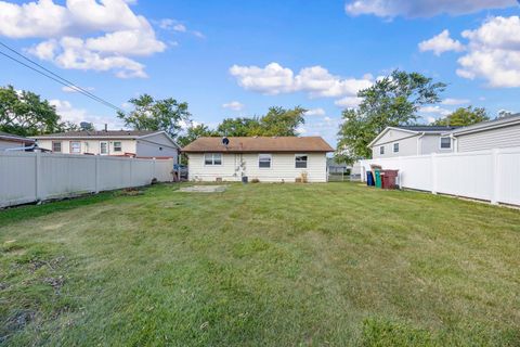 Tiny photo for 16231 92nd Avenue, Orland Hills, IL 60487 (MLS # 12488868)