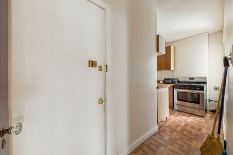 Tiny photo for 6851 S Paxton Avenue #1N, Chicago, IL 60649 (MLS # 12524615)