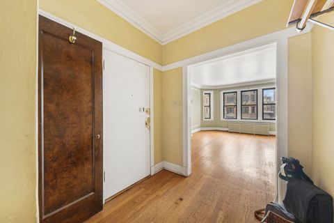 Tiny photo for 6851 S Paxton Avenue #1N, Chicago, IL 60649 (MLS # 12524615)