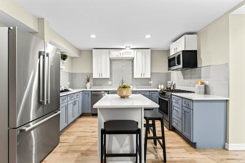 Tiny photo for 2534 W Haddon Avenue, Chicago, IL 60622 (MLS # 12736100)