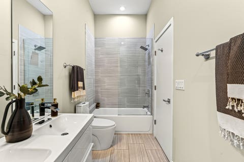 Tiny photo for 2534 W Haddon Avenue, Chicago, IL 60622 (MLS # 12736100)