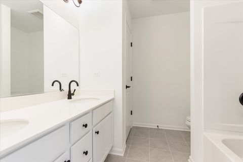 Tiny photo for 641 Henry Lane, Oswego, IL 60543 (MLS # 12564508)