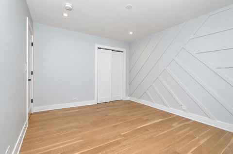 Tiny photo for 4754 W NORTH SHORE Avenue, Lincolnwood, IL 60712 (MLS # 12754418)